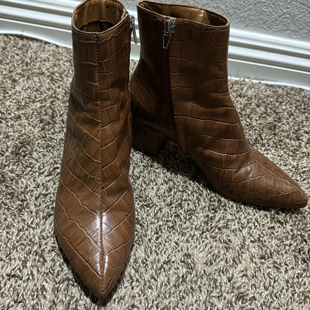 Dolce vita boots